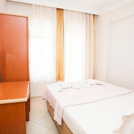 Yalcinkaya Apart Кешме