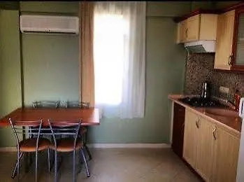 雅琴卡娅公寓式酒店 Çeşme